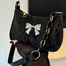 1Pieces Sweet And Fresh Bowknot Handbag For Women New Style Trendy Underarm Messenger Bag Chain Shoulder Bag Mountaineering Bag