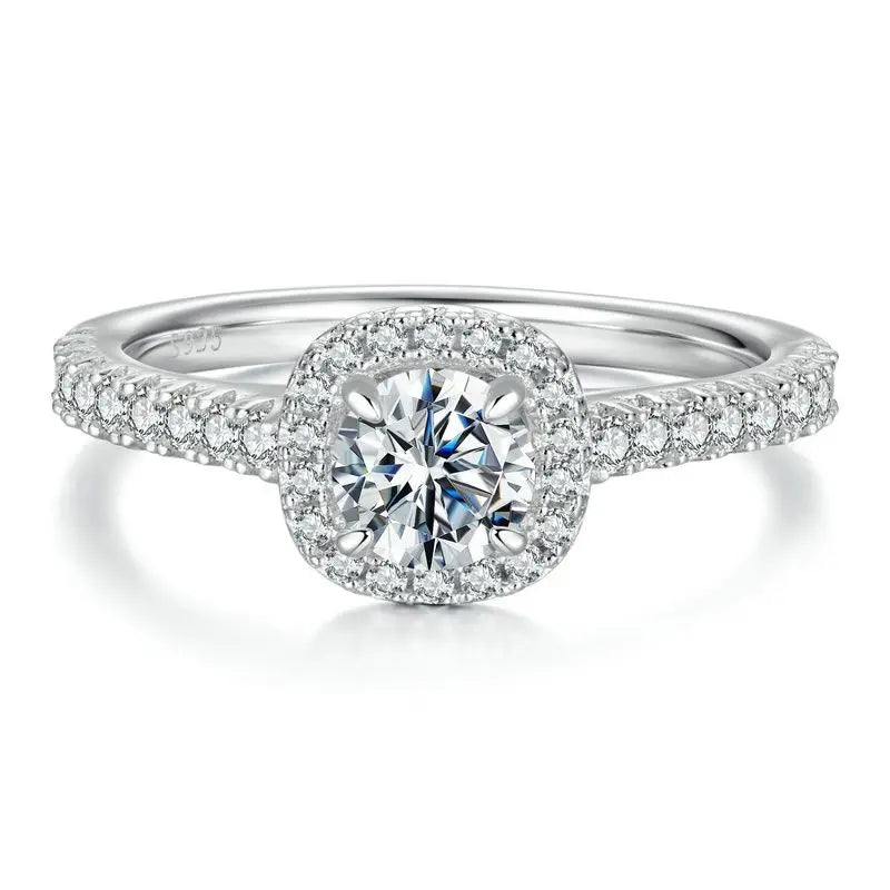 여성용 솔리테어 모이사나이트 약혼반지