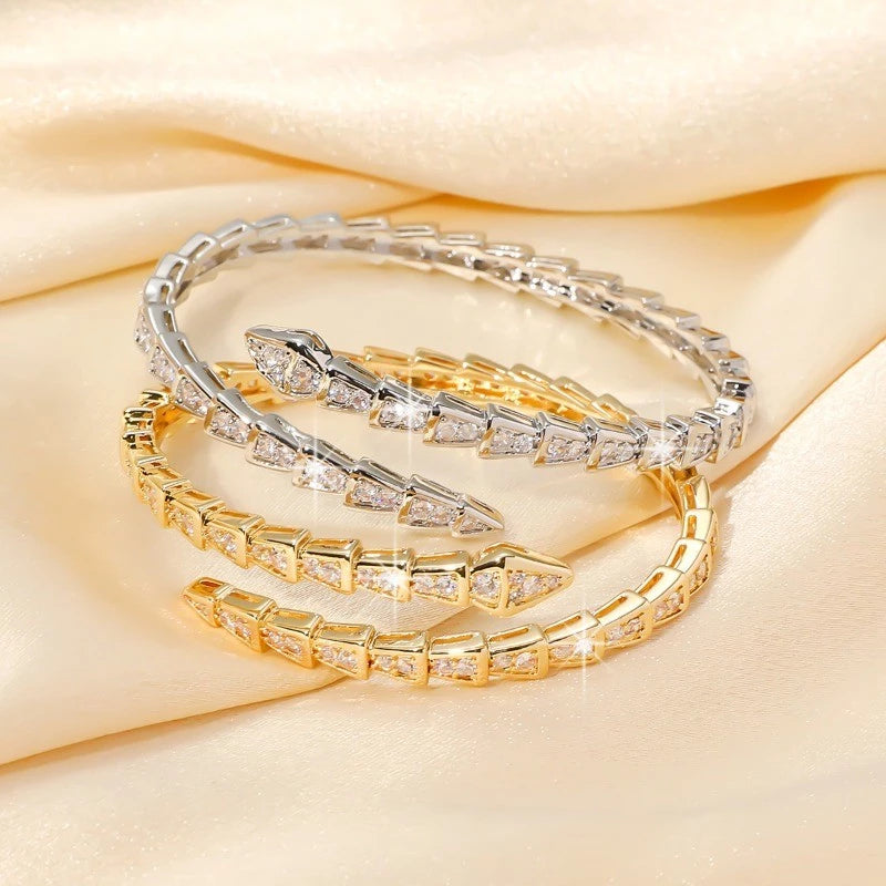 Luxury Snake-Inspired 4-Piece Women’s Jewelry Set with Crystals