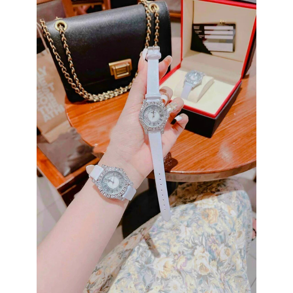 Dimini Luxury Women’s Watch with Soft Leather Strap